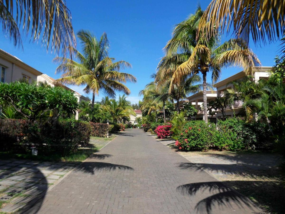 Beachfront 2 Bedroom-House - Tilacaze Flic en Flac Exterior photo
